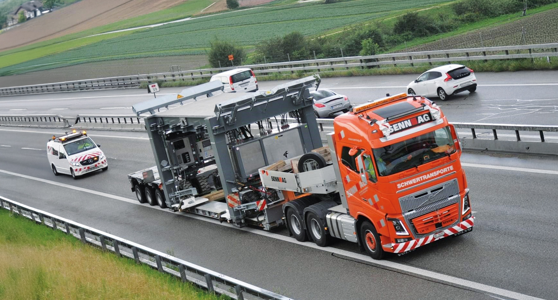 SENN-AG_04-kran-transport_schwertransporte_01.jpg