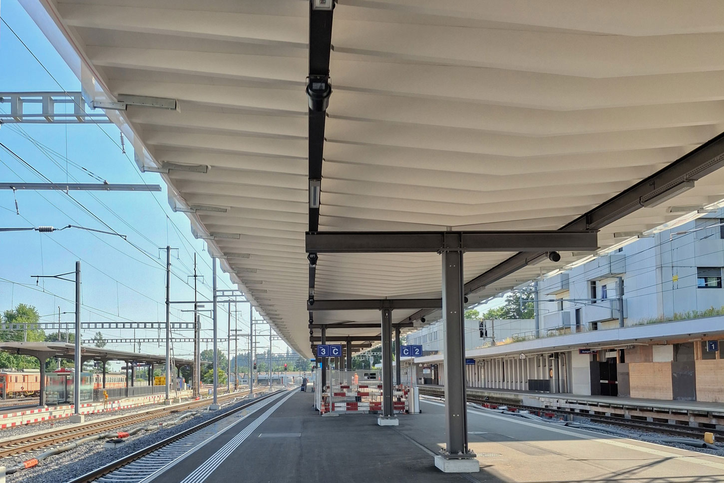 bahnhof-langenthal-sbb-senn-ag-perrondach.jpg