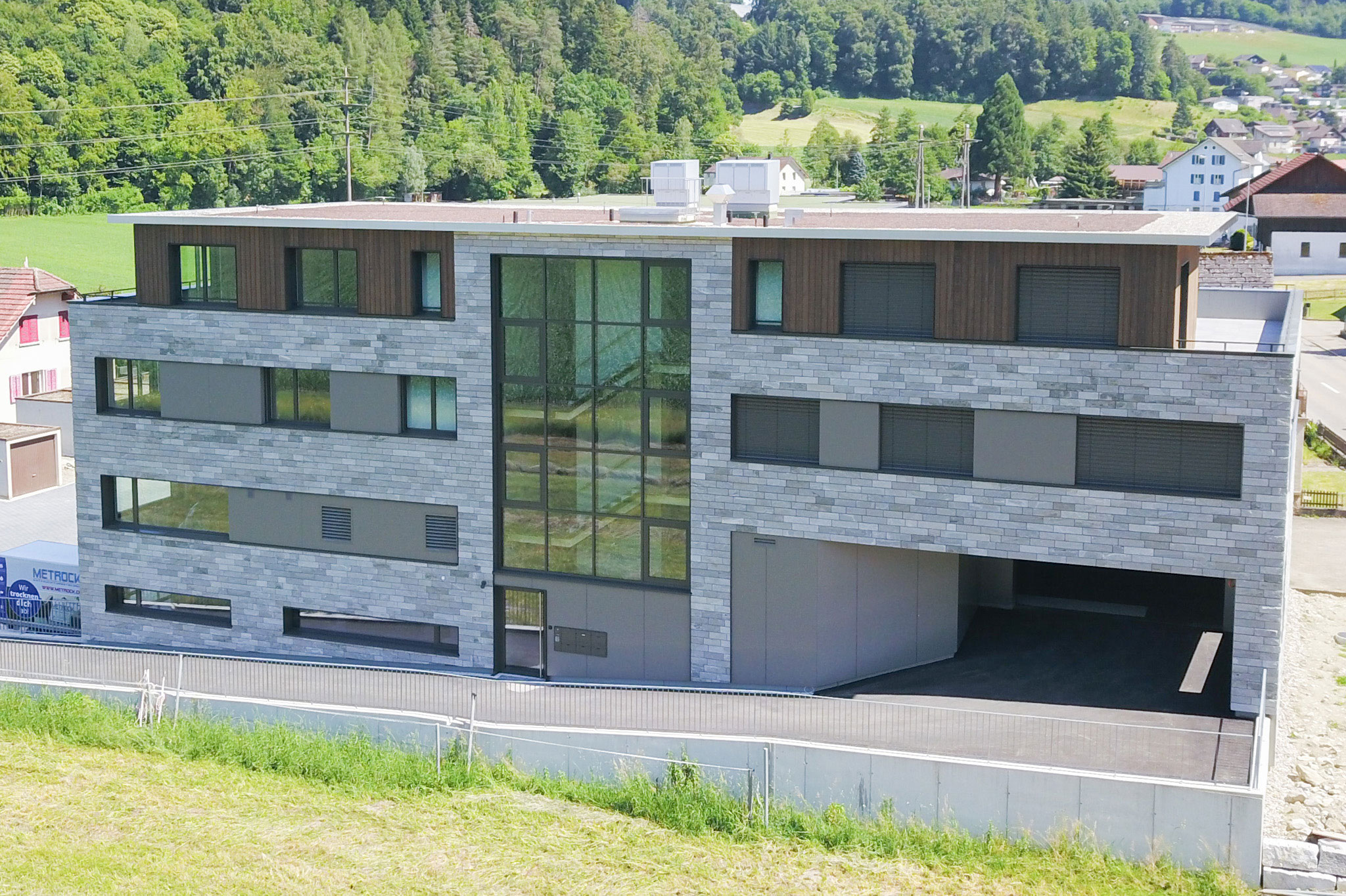 metrock-pfosten-riegel-fassade.jpg